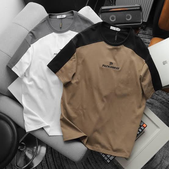 Áo nam oversize thường có phần vai và ngang ngực rộng hơn